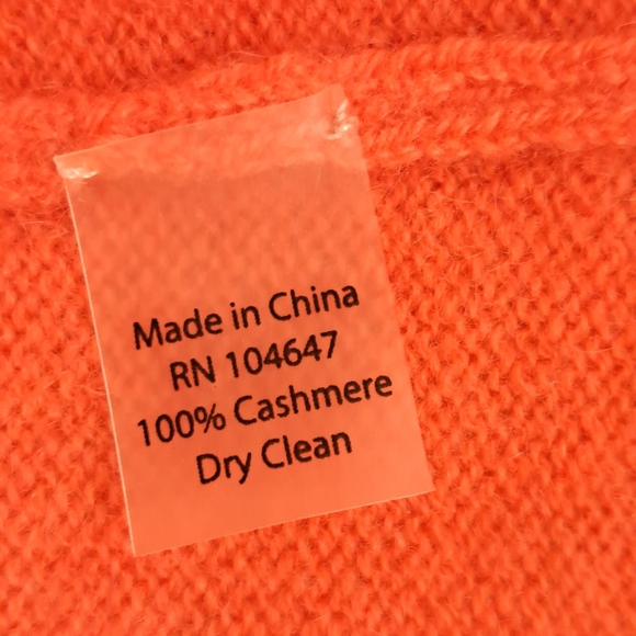 Kinross cashmere sweater - Picture 8 of 9